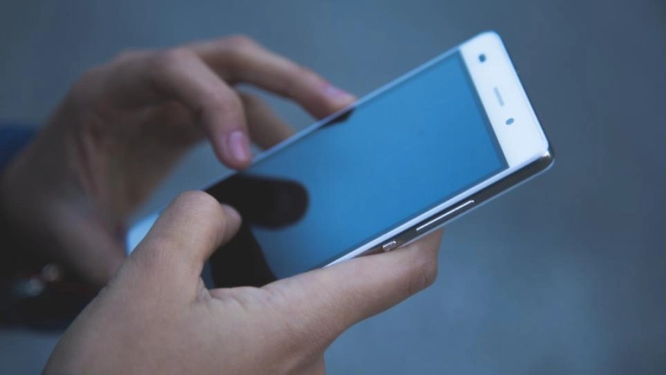 Adapting the Spin: How Slot Mechanics are Evolving for the UK's Mobile-First Market