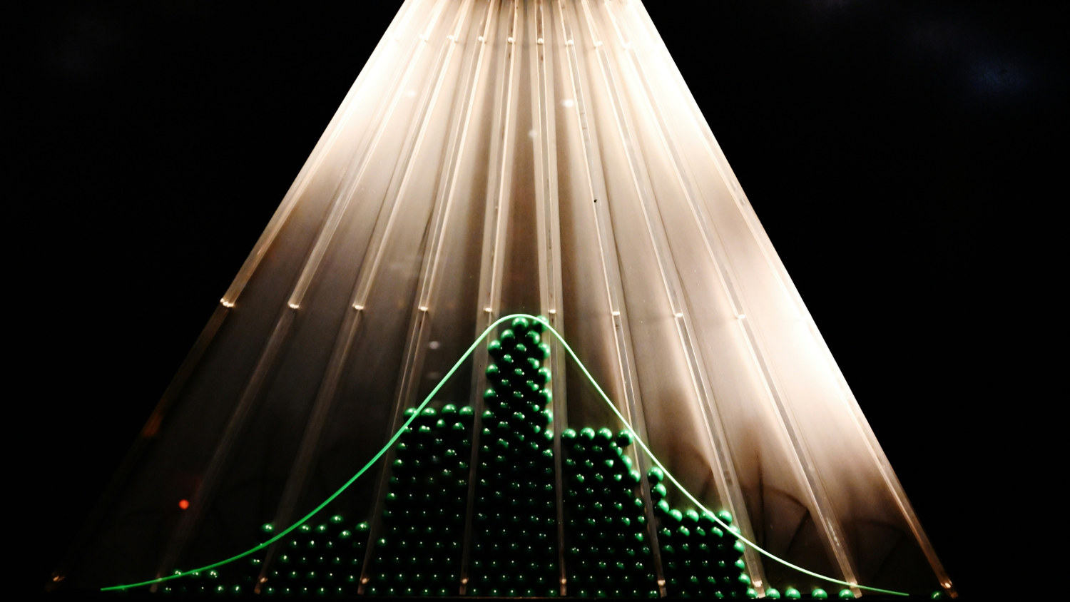 Plinko Online: Origins of the Game and the Best Place to Play It Right Now